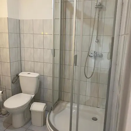 Farm stay Dworek Pod Kasztanami Stary Borek