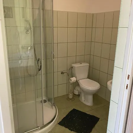 Dworek Pod Kasztanami